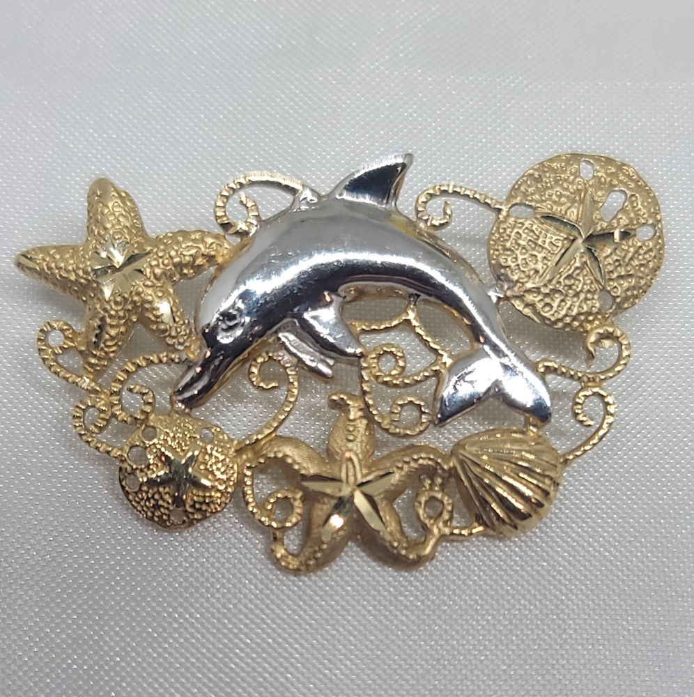 14K Multi Tone Dolphin, Shell, Sandollar Pendant